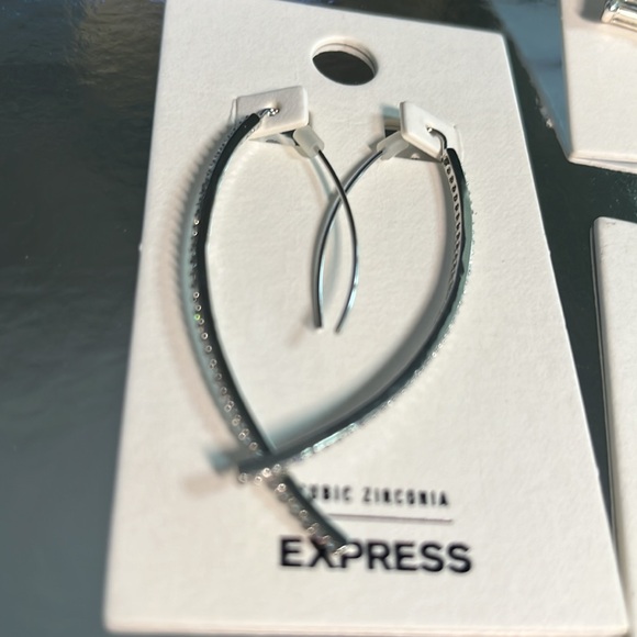 EXPRESS NEW ON CARD EARRING LOT OVER $90 retail value! - Picture 5 of 14